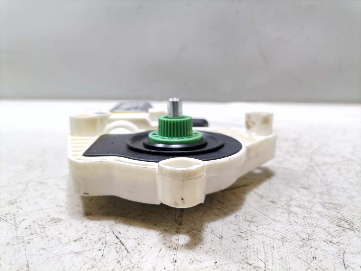 Mercedes S Klasse Coupe C217 original Fensterhebermotor vorn links Bj.2017